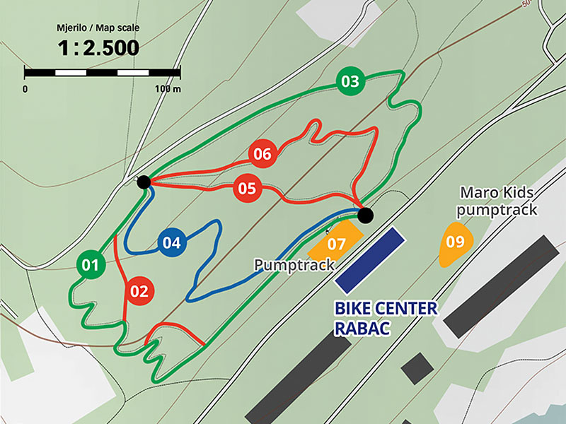 Mappa con percorsi dentro e intorno al Bike Park nel Bike Center Rabac