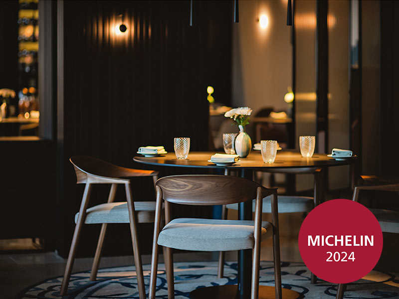 Michelin-recommended dining experience at Spinnaker