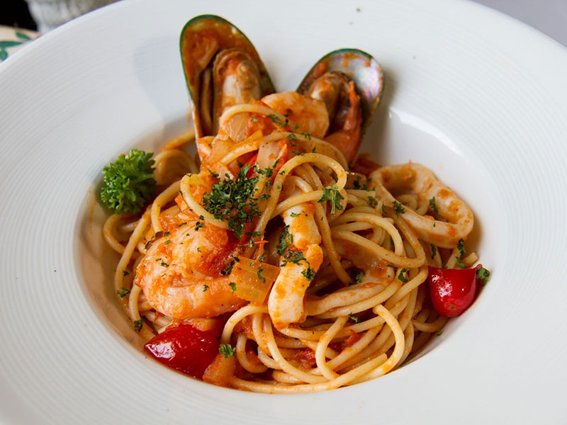 Seafood pasta dish at Restaurant Sveti Nikola overlooking the Adriatic in Poreč