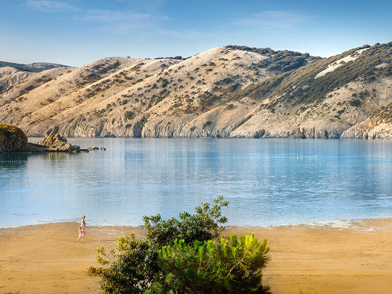 Widok na plażę Paradise na półwyspie Lopar, wyspa Rab