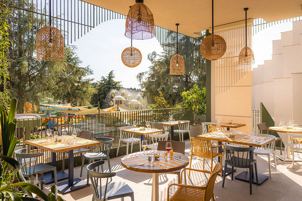 Terasa Oliva Grilla, à la carte restorana uz bazen